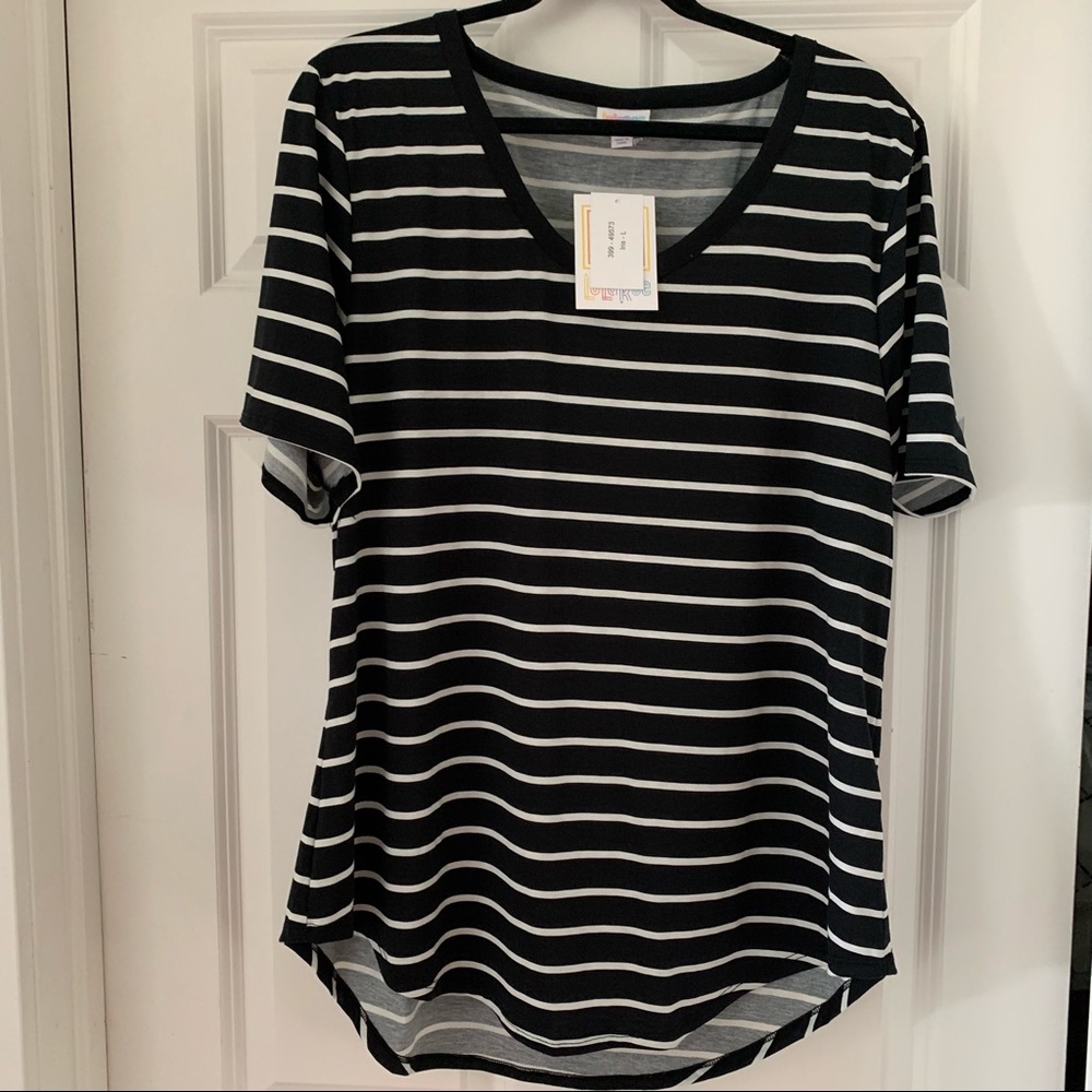 LuLaRoe Black and White Iris Tee - NWT